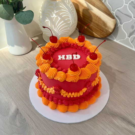 Frilly Retro Round Cake